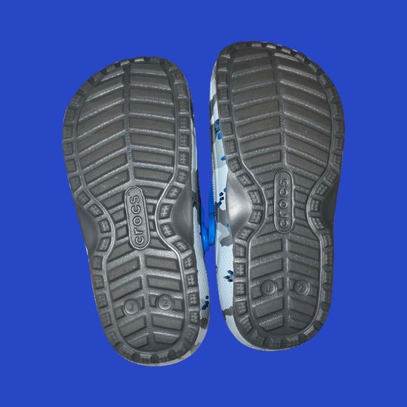 Little Kids Blue Camo Crocs CLASSIC LINED Crocband Clog Size J 2 - Picture 4 of 7